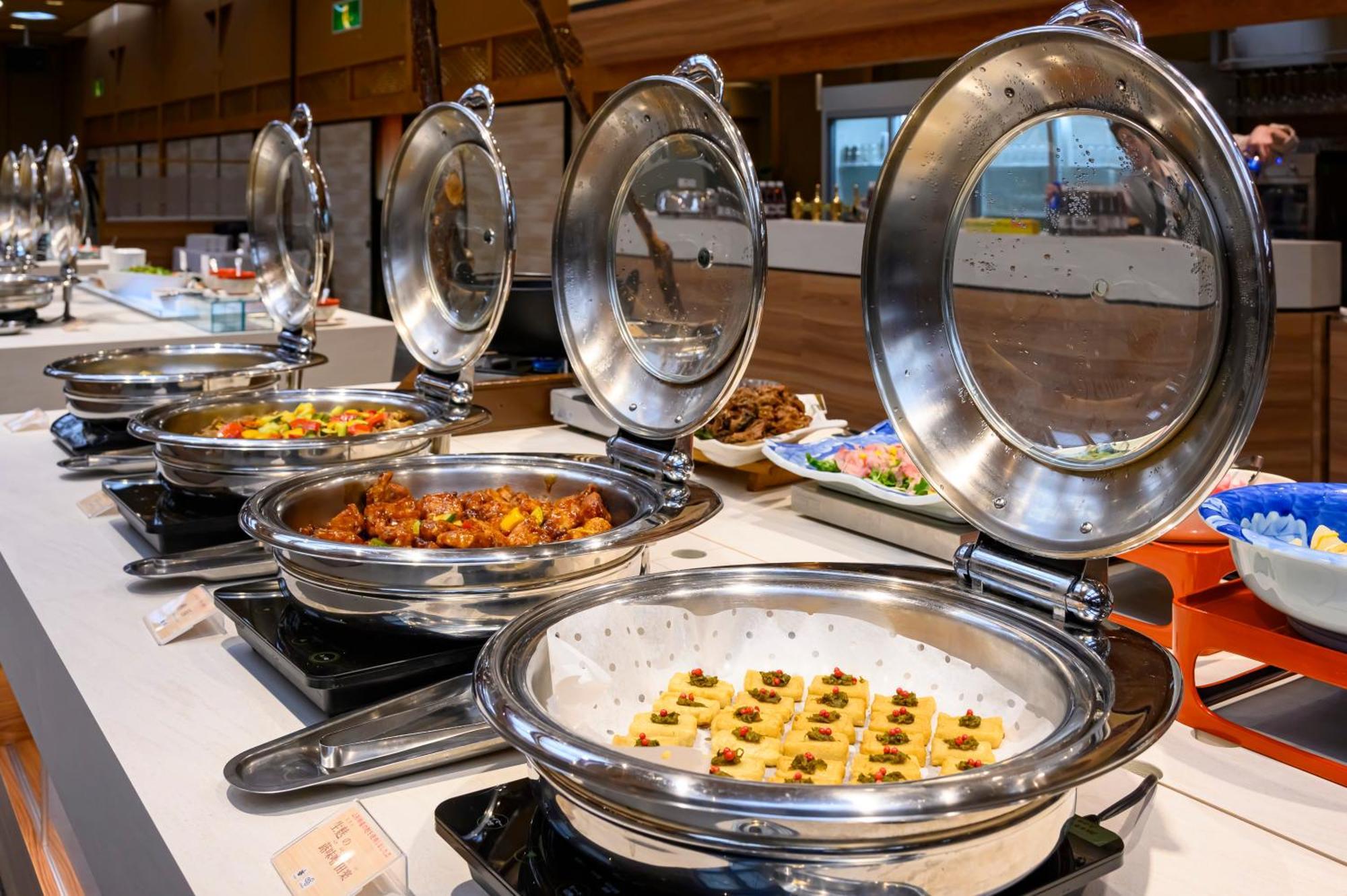 Senkeien Tsukioka Hotel Kaminoyama Zewnętrze zdjęcie