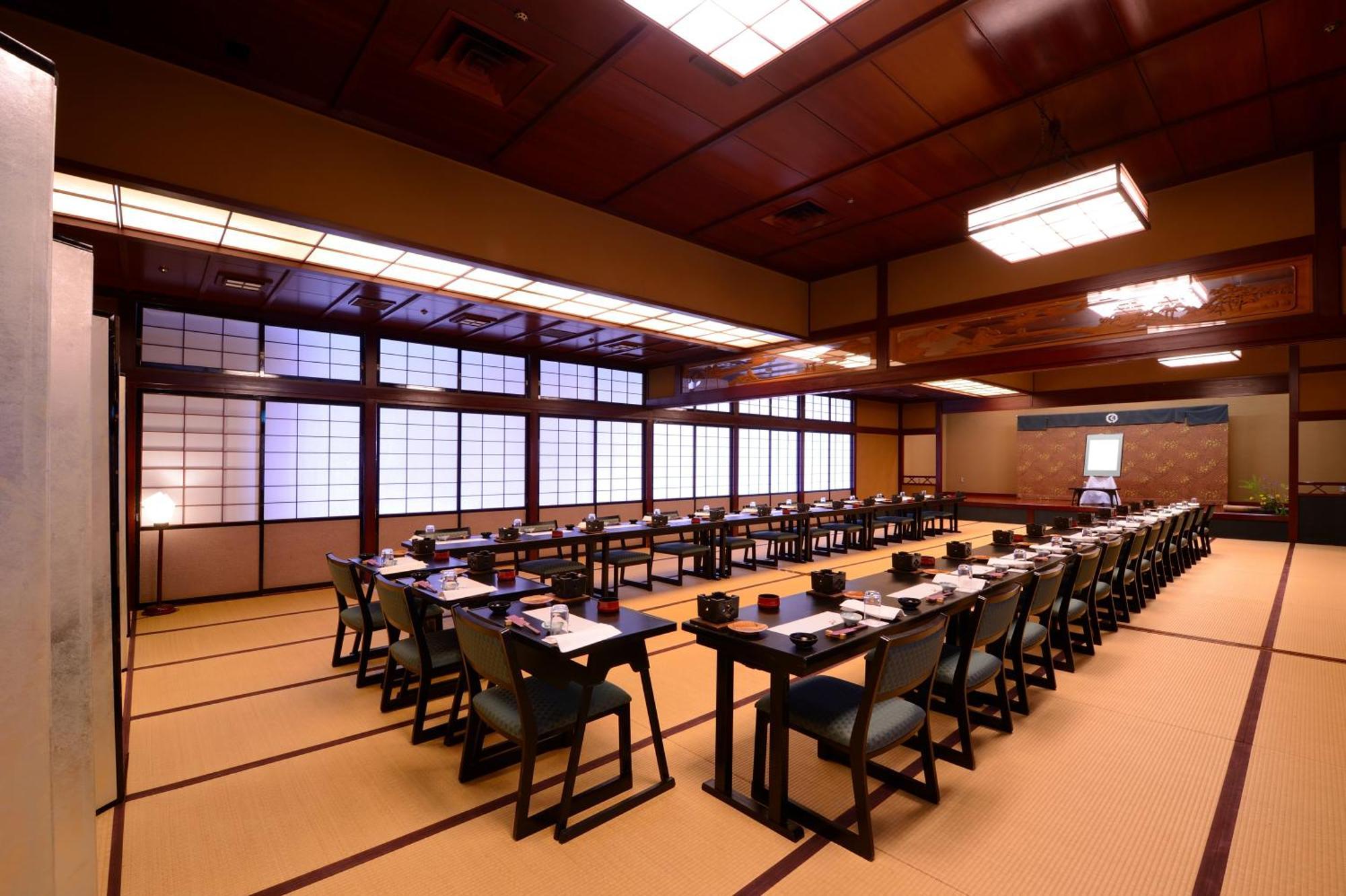 Senkeien Tsukioka Hotel Kaminoyama Zewnętrze zdjęcie