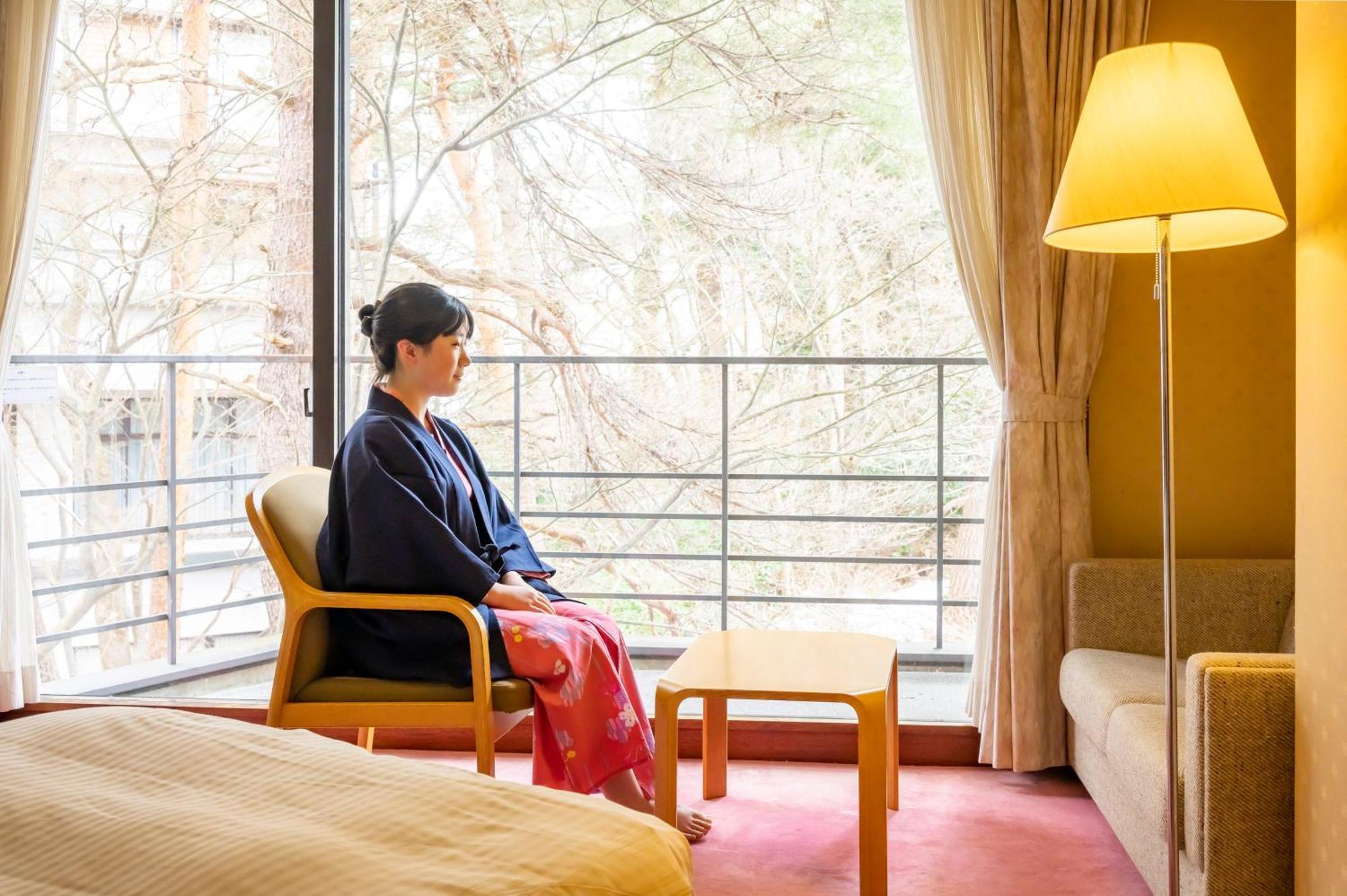 Senkeien Tsukioka Hotel Kaminoyama Zewnętrze zdjęcie